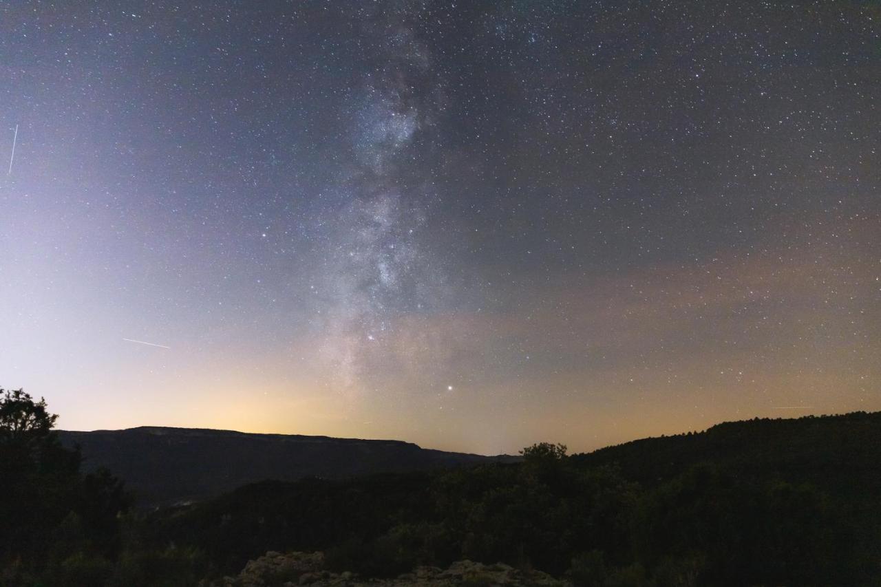 Гостевой дом Mas De L'Arlequi Rojals Экстерьер фото